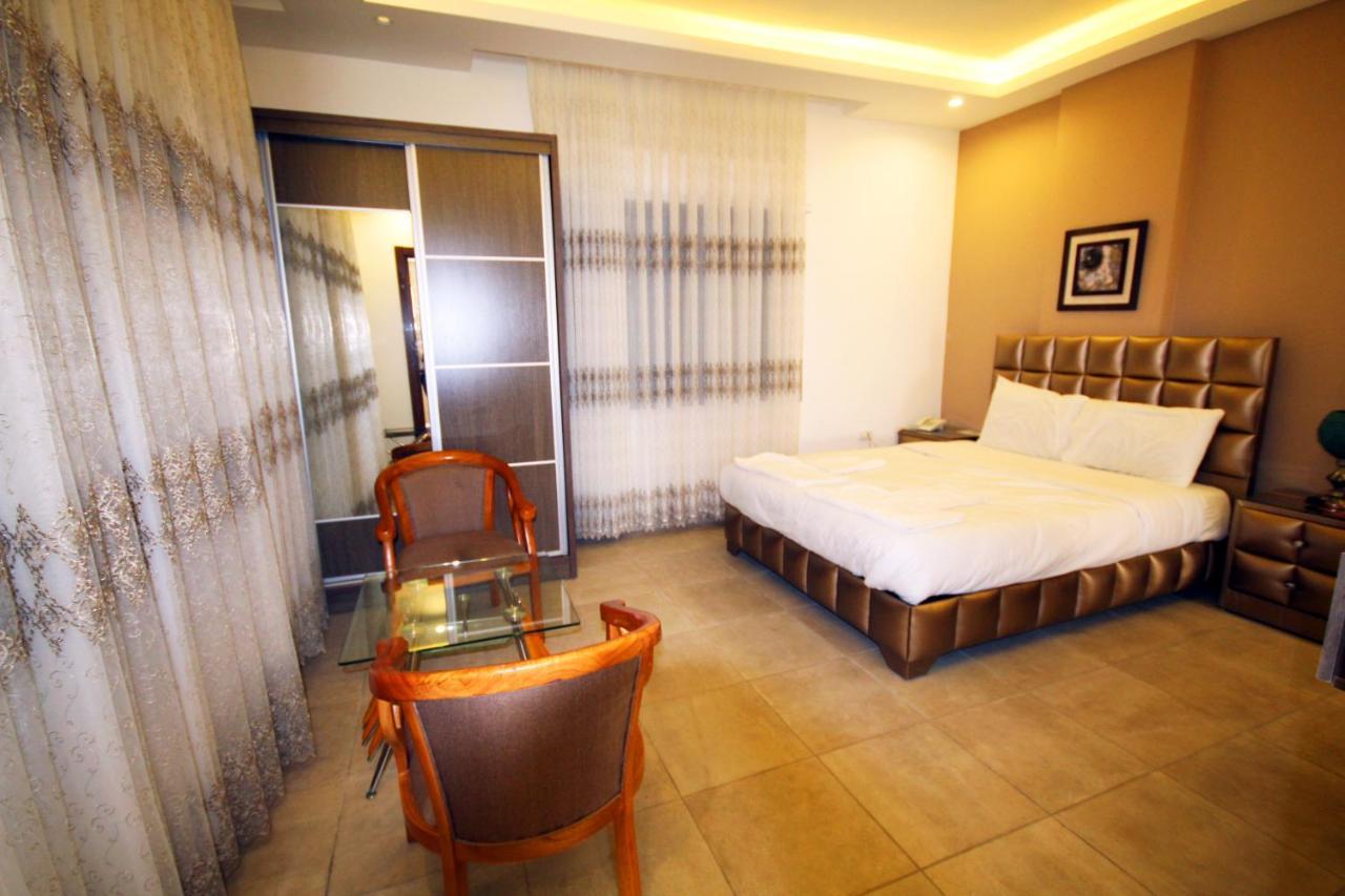 سما عمان للشقق الفندقية Sama Amman Hotel Apartments Екстериор снимка