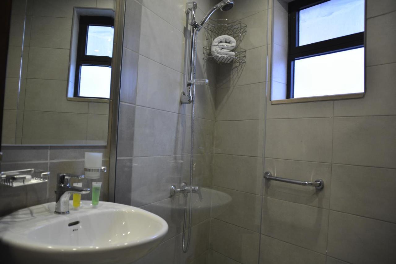 سما عمان للشقق الفندقية Sama Amman Hotel Apartments Екстериор снимка
